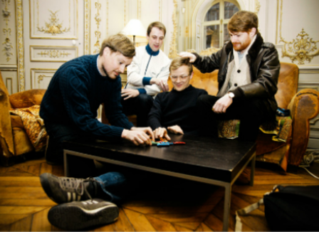 Django Django : « on ne joue pas pour faire danser les gens »