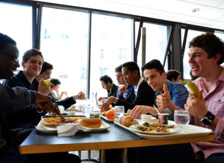 Top 10 : La carte des meilleurs restos U de Paris