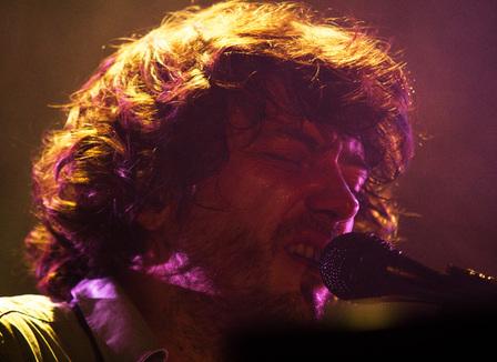 Photos: Alister le 10 mai 2011 au Point Éphémère