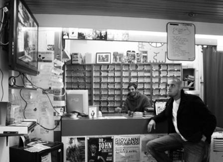 Bienvenue à Clerks, la Mecque des fans français de Kevin Smith