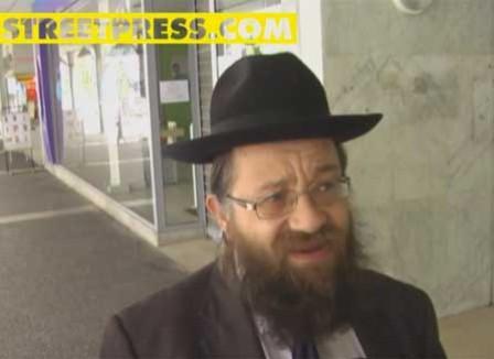 A Sarcelles des juifs orthodoxes aux Africains, le viol de DSK « c'est trop gros à avaler »