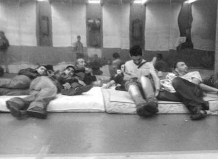 Bavaria 8.6, joints et bastons pour du pain: Le purgatoire des migrants tunisiens avant l'expulsion