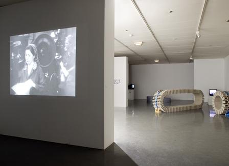 Exposition : « Les compétences invisibles » au centre d'art de la Maison Populaire de Montreuil