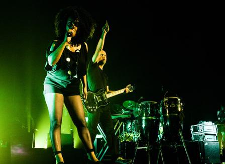 Photos: Moby le 24 mai 2011 au Grand Rex