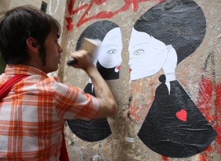 Street Art : balade dans Paris avec ces artistes qui customisent la ville