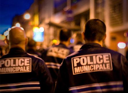 Taser: « Les policiers municipaux, en France, sont responsables et formés, ils ne sont pas fous ! »