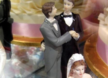 À Neuilly, une performance-conférence contre le mariage homo 