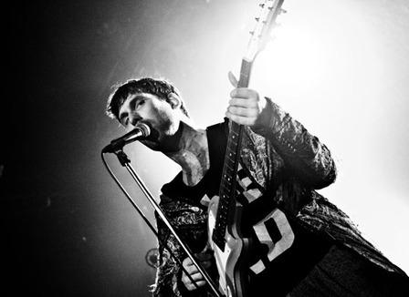 Pourquoi le vaccin fait flipper les Français