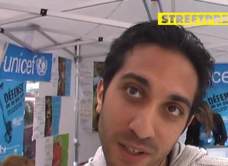 Stages babysitting: « un diplôme pour apprendre à changer les couches, raconter une histoire et préparer un biberon »