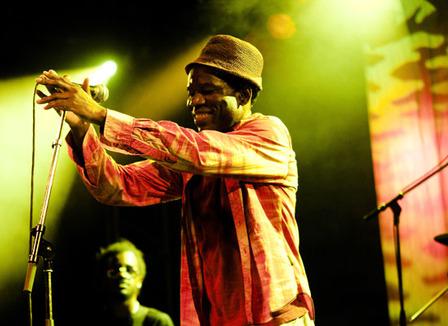 Photos: Kyssi Wète en concert à l'Elysée Montmartre le 4 juin