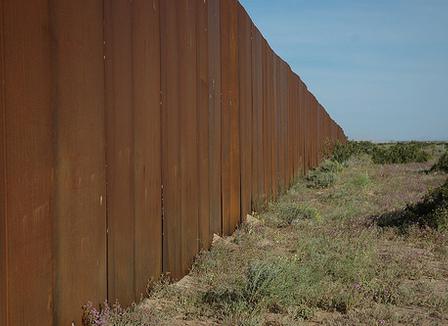 Les tensions montent entre le gouvernement mexicain et l'état d'Arizona autour de la loi SB 1070 