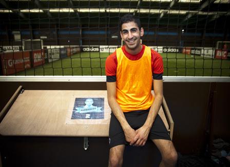 Dis-moi où tu joues au foot, je te dirais qui tu es