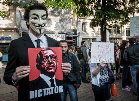 Les communautés turques de Paris veulent prendre part à #OccupyGezi