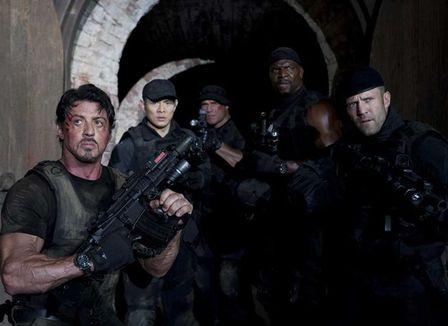 Expendables: la bande-annonce à la moulinette