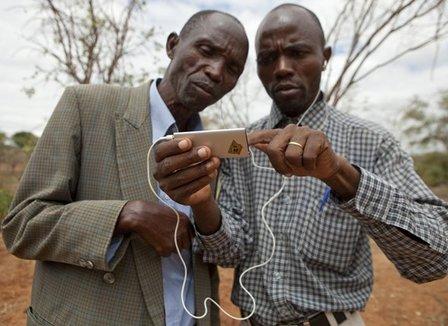 « Simplon », l'école qui rêve d'aider des Roms et des Maliens à créer leur start-up