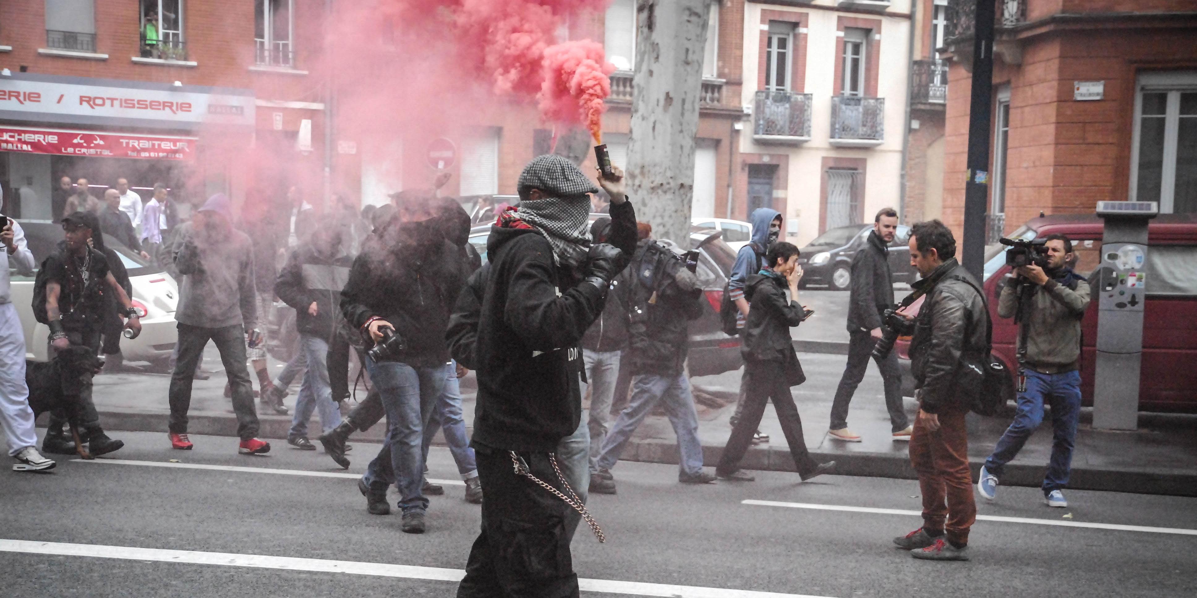 A Toulouse, l'action des antifas au quotidien