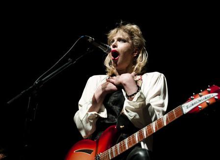 Photos: Courtney Love et Hole le 25 août 2010 au Bataclan
